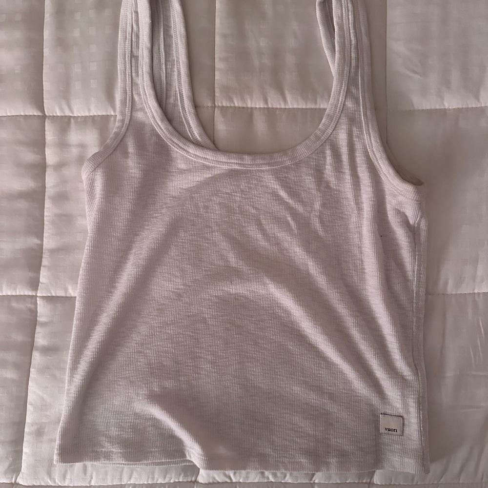 Vuori Sunrise White Tank Top